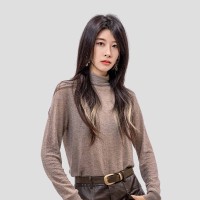溫碧霞代言IRENENA服裝品牌半高領(lǐng)打底衫加長長袖內(nèi)搭衣